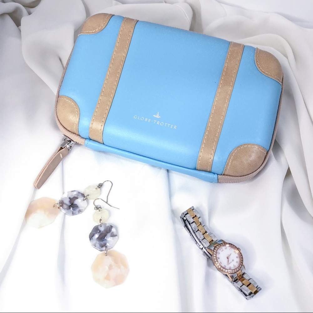 GLOBE-TROTTER ANA First Class Travel Kit Hard Case